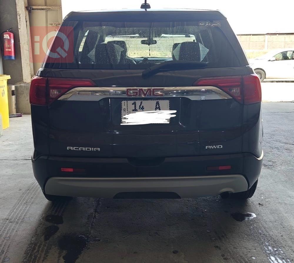GMC Acadia